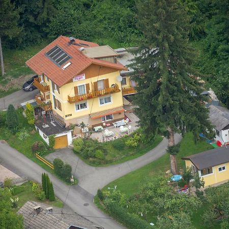 Fruehstueckspension Blasge Bodensdorf Dış mekan fotoğraf