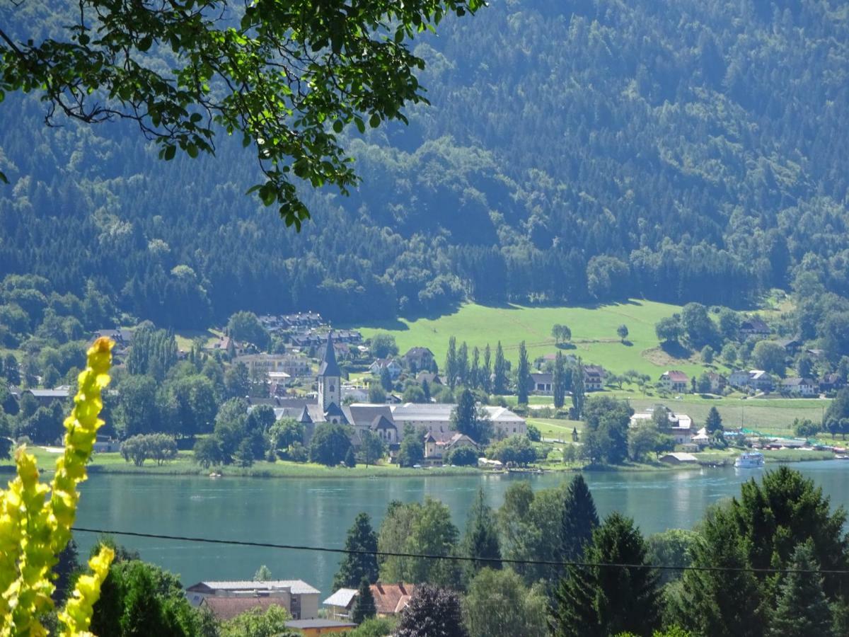 Fruehstueckspension Blasge Bodensdorf Dış mekan fotoğraf